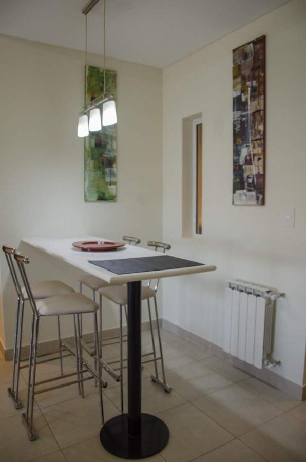 Departamento Centro Con Cochera Y Balcon, Soles De Apartamento *
